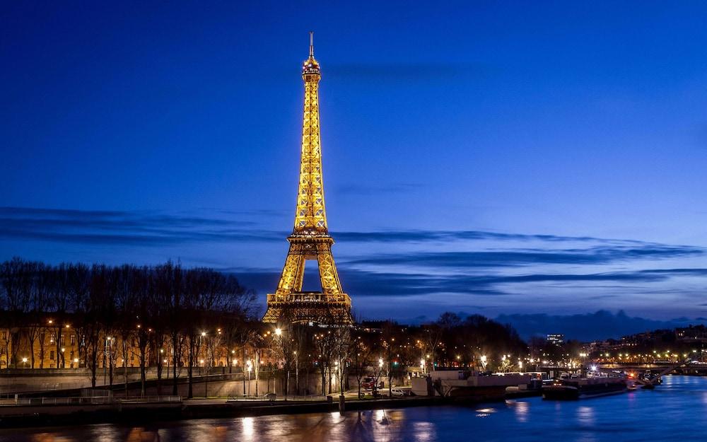 Hotel Eiffel Kennedy Parijs